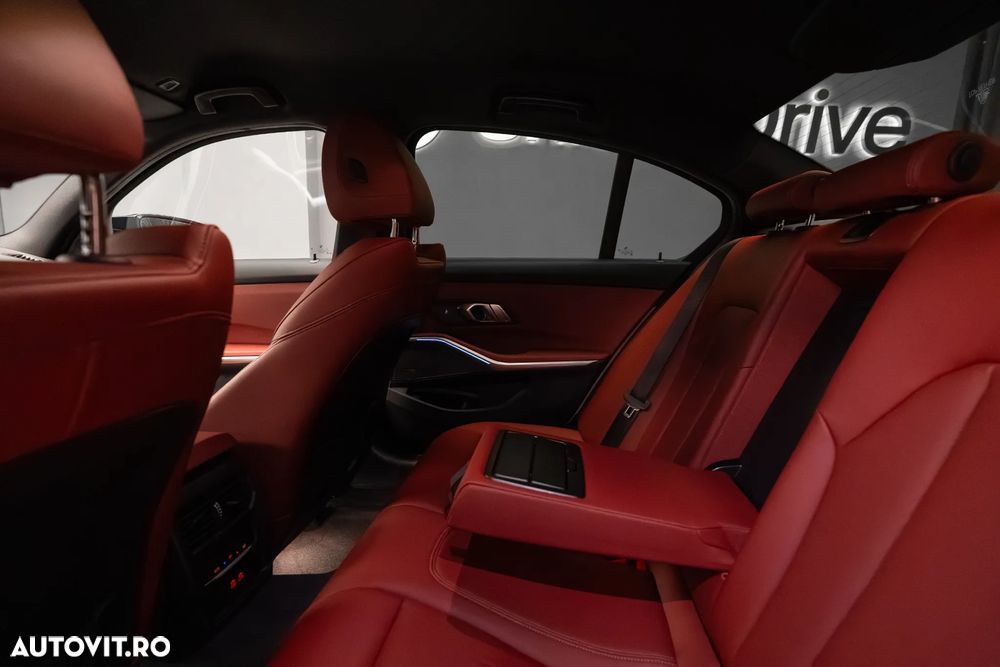 BMW M3 M340i xDrive - 32