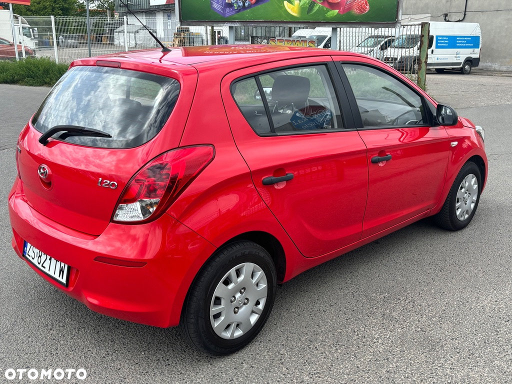 Hyundai i20 1.2 Fifa World Cup Edition - 10