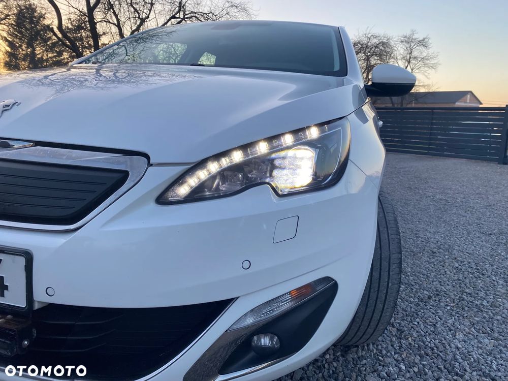 Peugeot 308 BlueHDi FAP 120 EAT6 Stop & Start Allure - 16