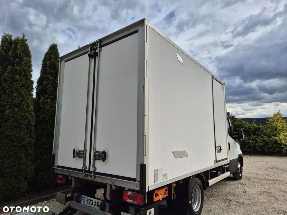 Chłodnia Mroźnia 3.5m Carrier Pulsor 400 zasilanie stacjonarne 230v Iveco 2019 rok, boczne drzwi ,stan idealny! - 2