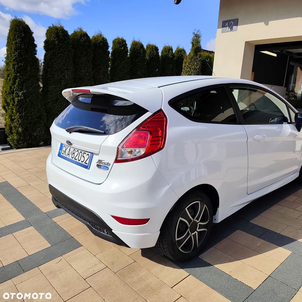 Ford Fiesta 1.6 TDCi SYNC Edition - 2