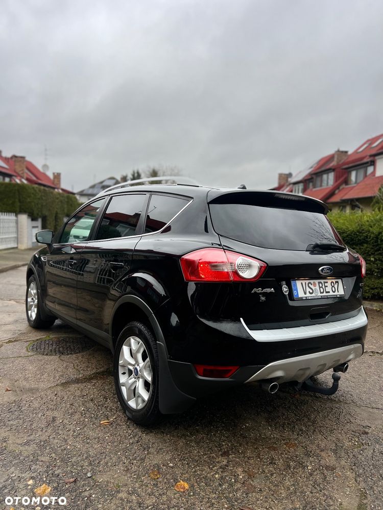 Ford Kuga 2.0 TDCi 4x4 Titanium - 9