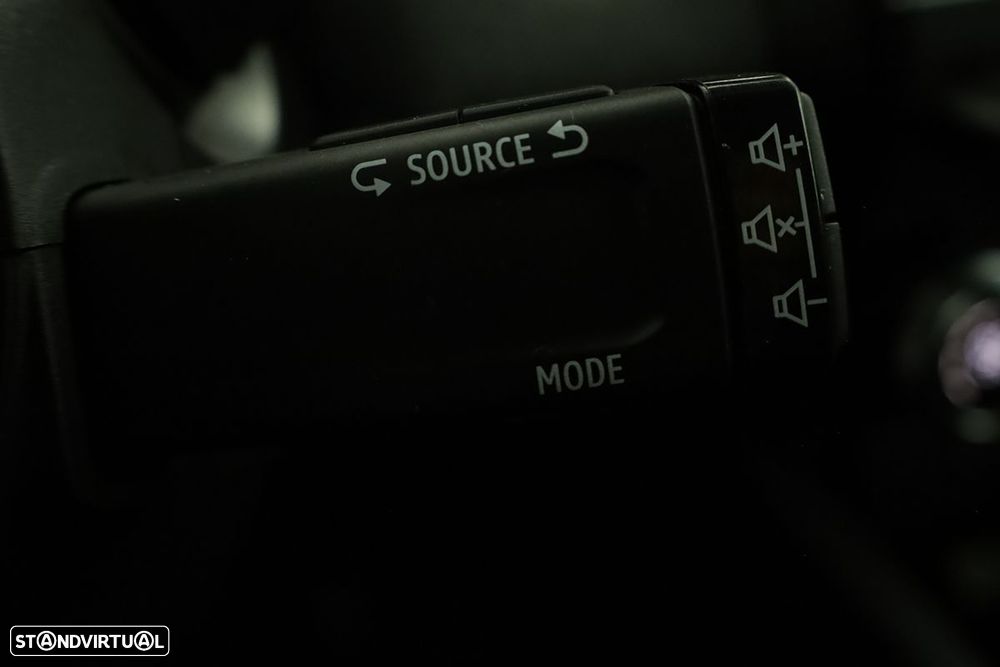 Renault Clio 1.0 TCe Techno - 18