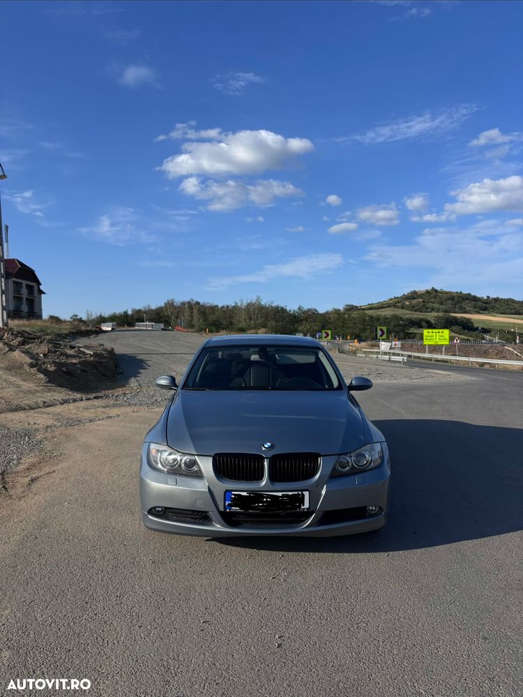 BMW Seria 3 320d DPF Aut. - 1