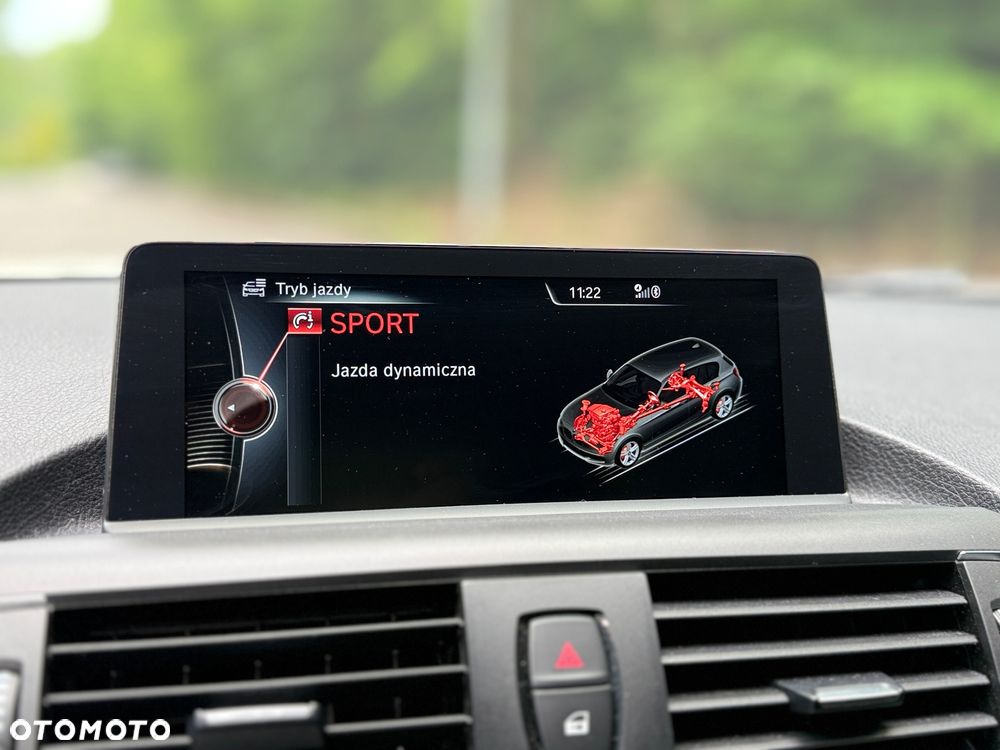BMW Seria 1 118d Sport Line Shadow - 27