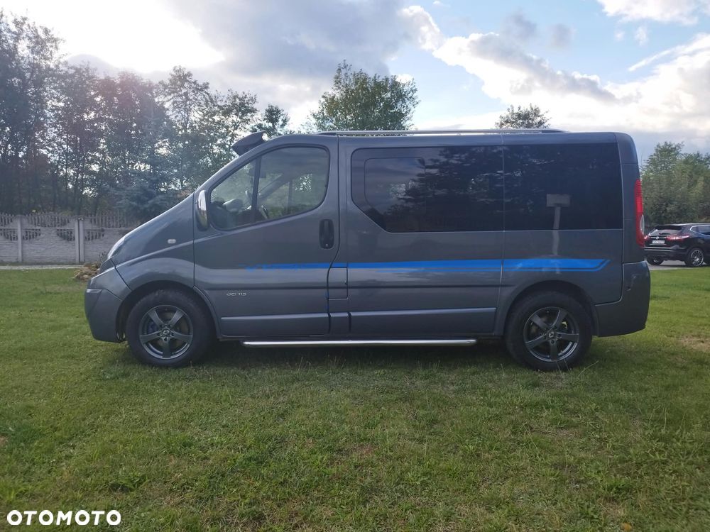 Renault Trafic - 10
