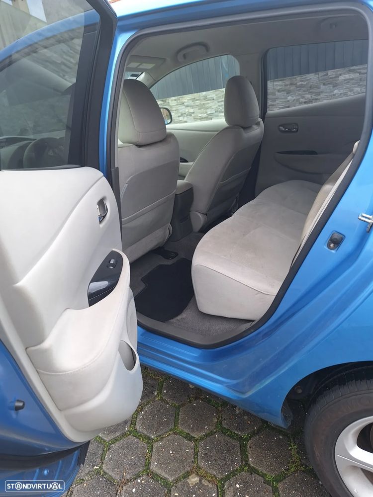 Nissan Leaf - 7