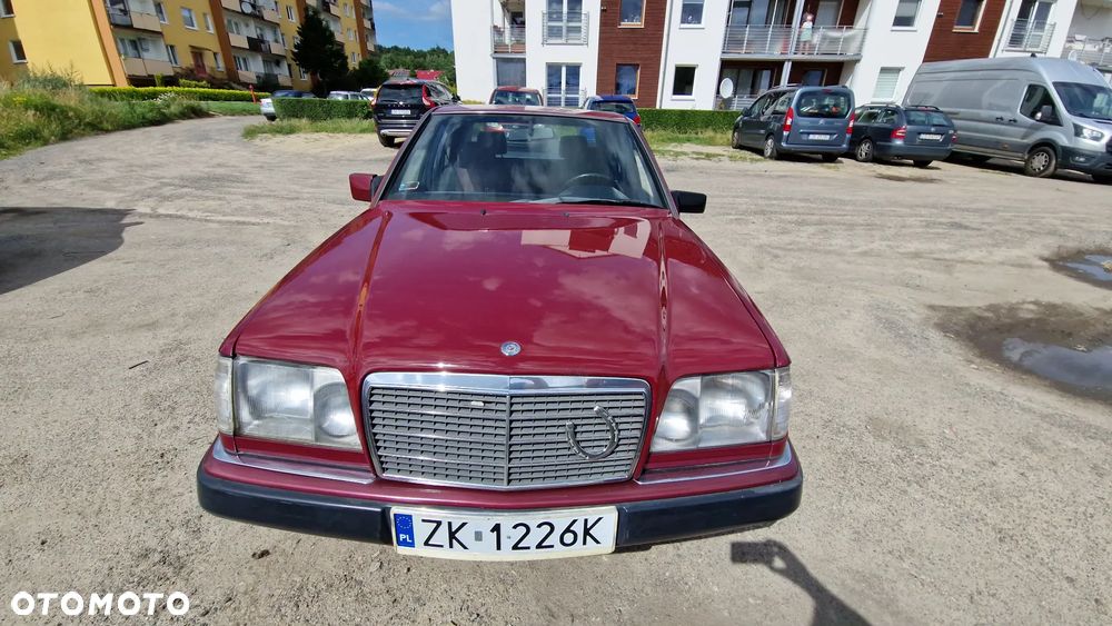 Mercedes-Benz W124 (1984-1993) - 1