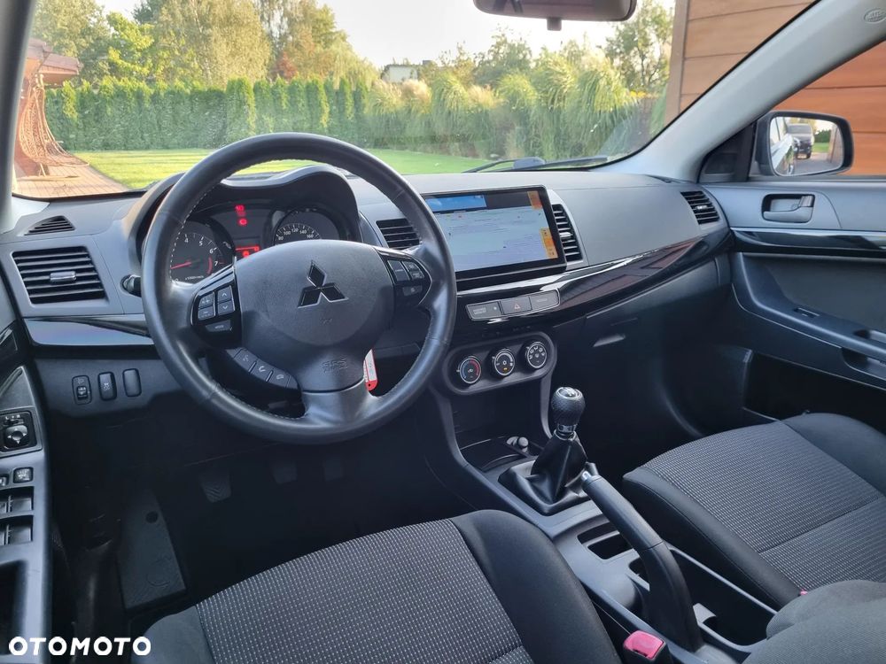 Mitsubishi Lancer - 5