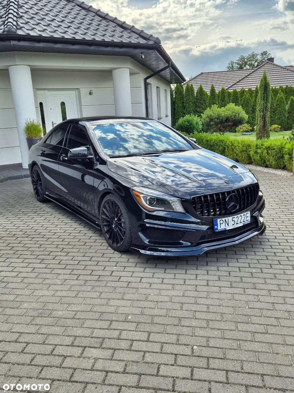 Mercedes-Benz CLA - 2