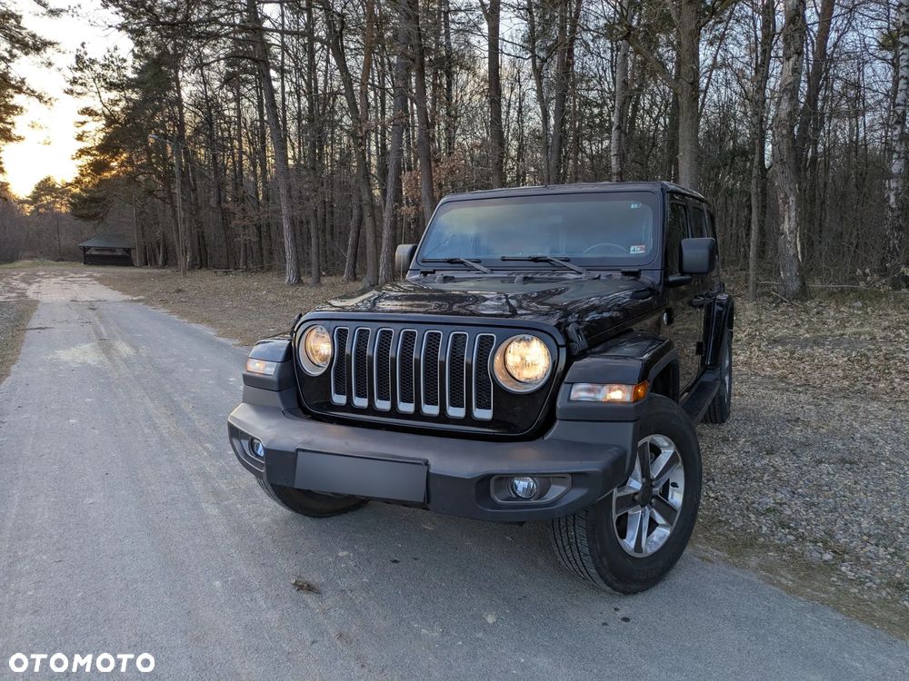 Jeep Wrangler - 1