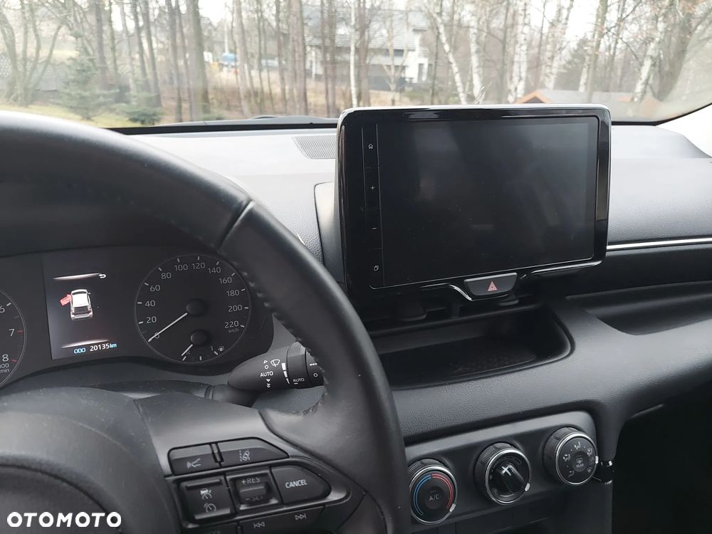 Toyota Yaris 1.5 Comfort - 6