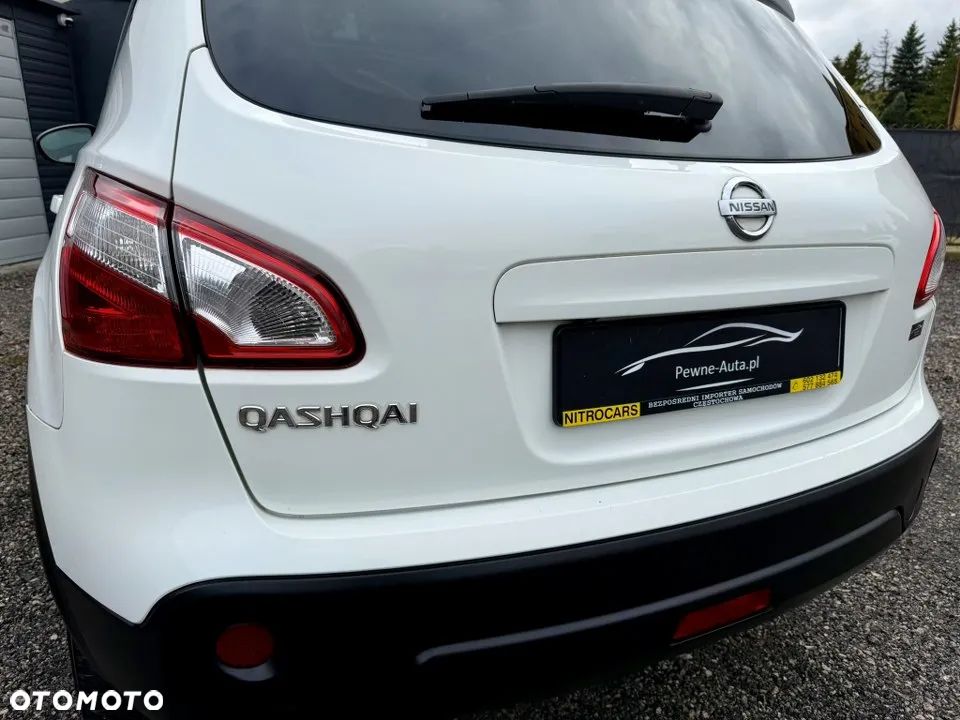 Nissan Qashqai 2.0 4 x 4 tekna - 11