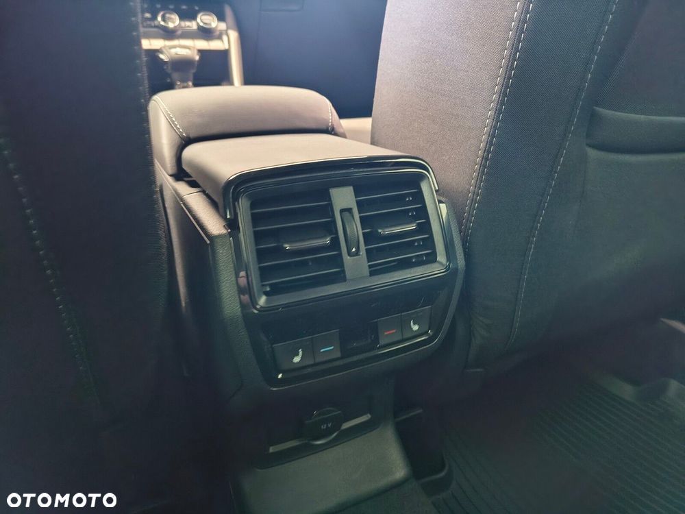 Skoda Karoq 2.0 TSI 4x4 Sportline DSG - 18