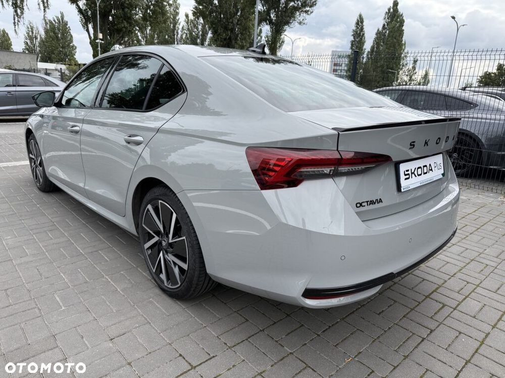 Skoda Octavia 1.5 TSI mHEV Sportline DSG - 8