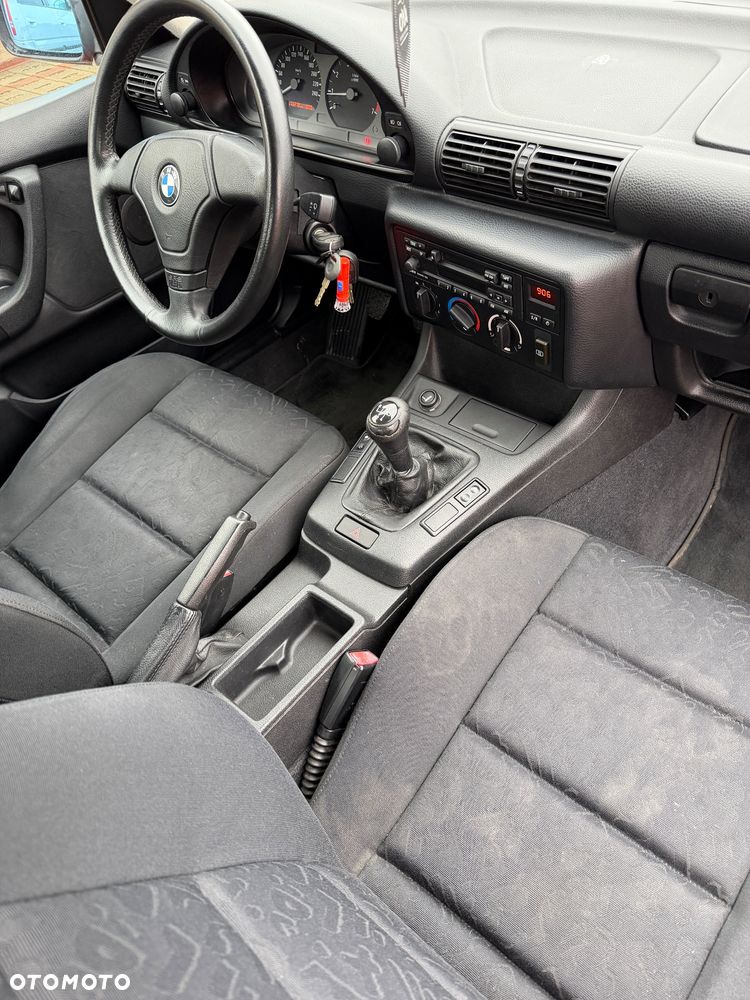 BMW Seria 3 - 10