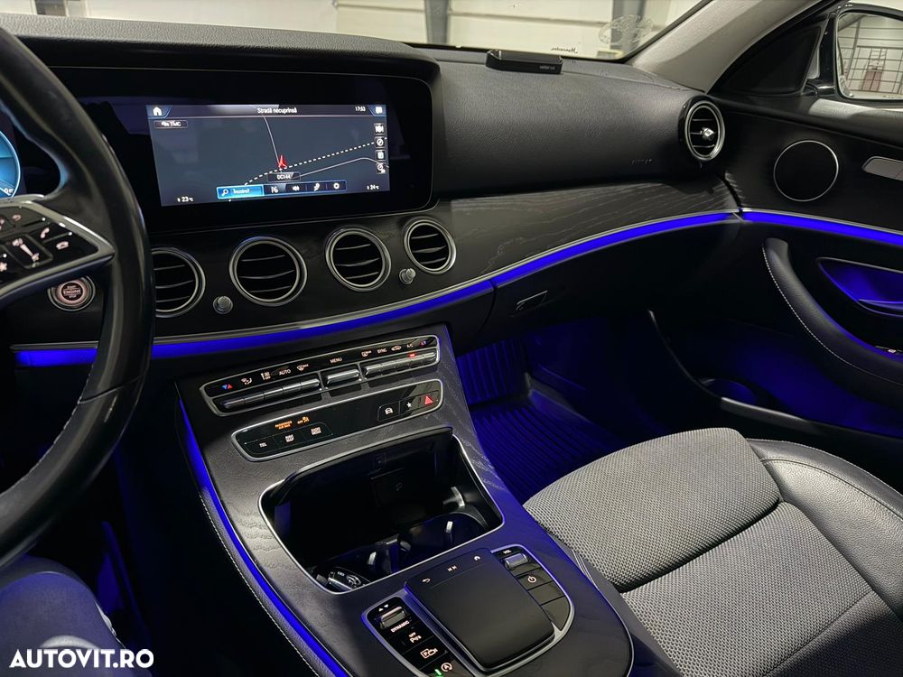 Mercedes-Benz E 220 d 4MATIC 9G-TRONIC Exclusive - 16