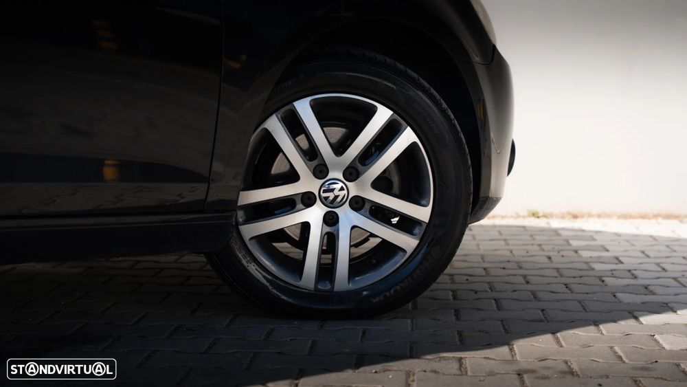 VW Golf 2.0 TDI DPF DSG Style - 12