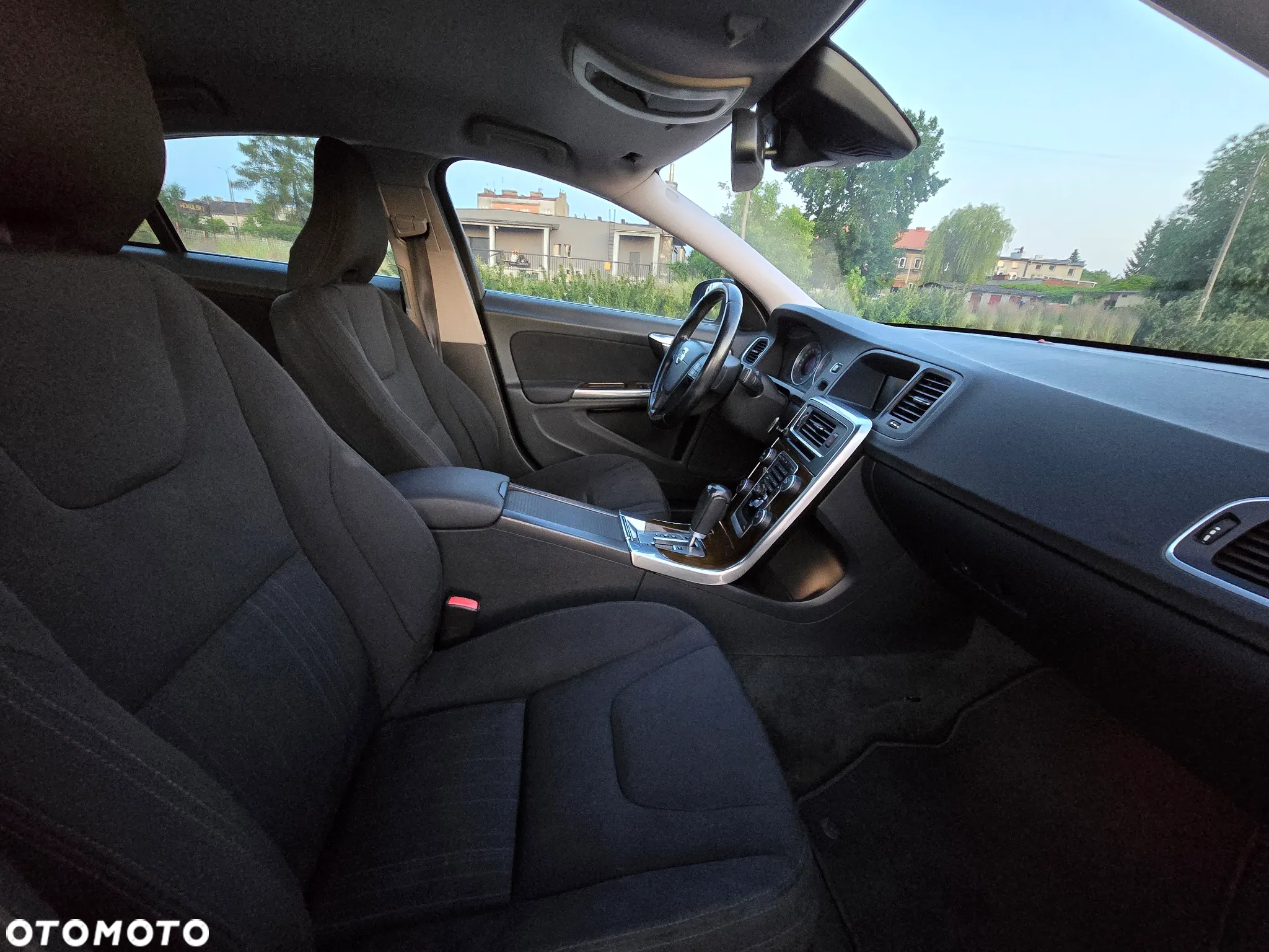 Volvo S60 - 16