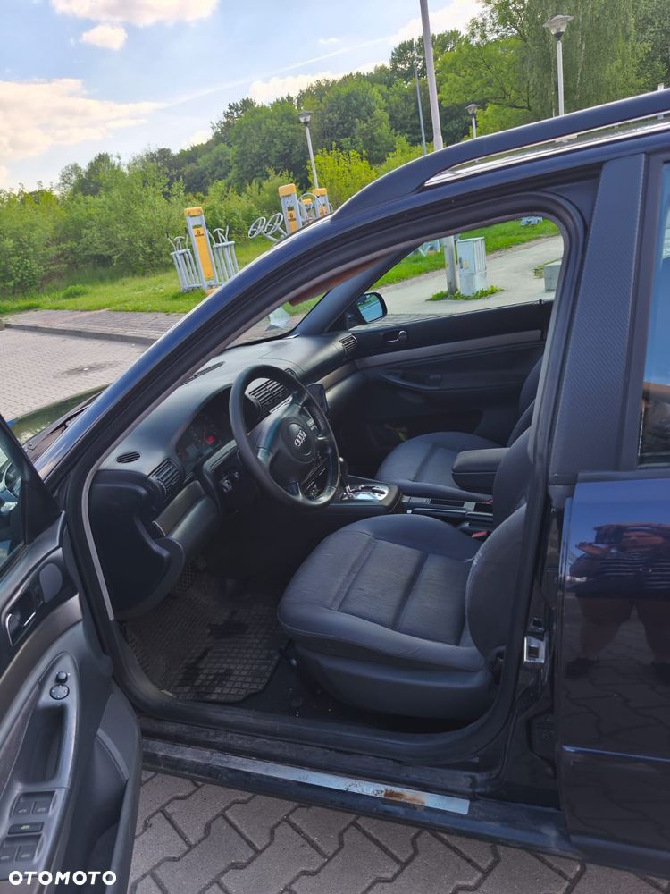 Audi A4 Avant - 8