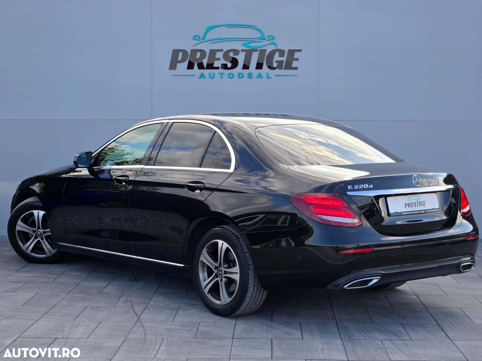 Mercedes-Benz E 220 d 9G-TRONIC Exclusive - 5