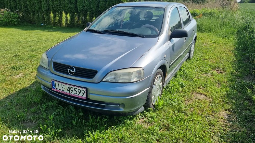 Opel Astra 1.4 Start - 1