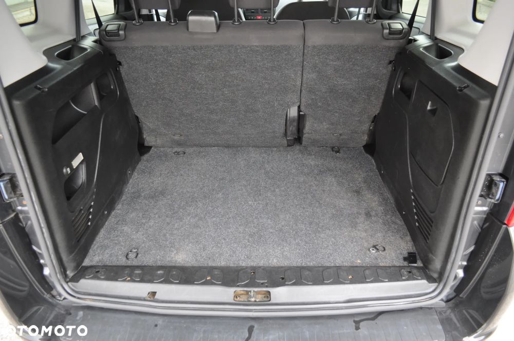 Fiat Doblo 1.4 T-Jet 16V Emotion - 32