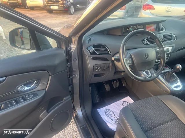 Renault Grand Scénic 1.5 dCi Luxe SS - 10