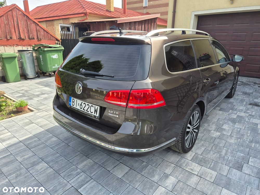 Volkswagen Passat 2.0 TDI Highline DSG - 2