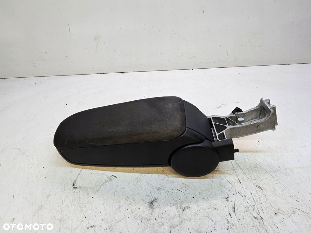 PODŁOKIETNIK PRZÓD AUDI A4 B6 B7 WELUR 8E0864207D - 3