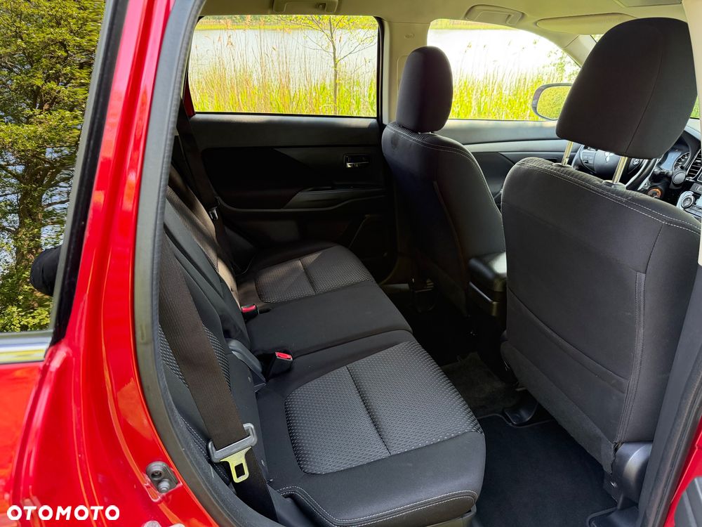 Mitsubishi Outlander 2.0 2WD CVT Diamant Edition - 10