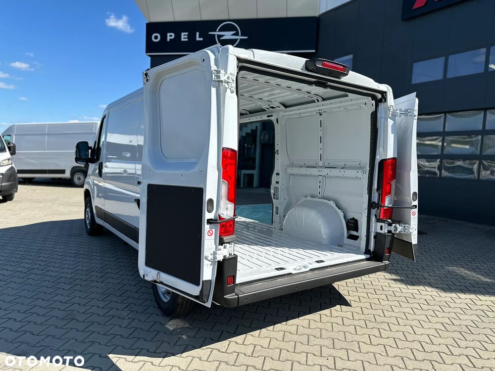 Opel MOVANO Furgon L2H1 3.3T  Diesel 2.2 140 KM Manual - 7
