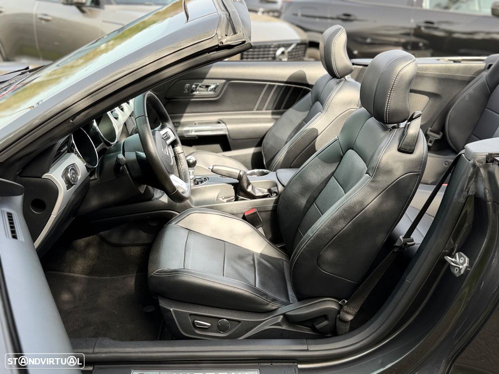 Ford Mustang 2.3i EcoBoost - 15