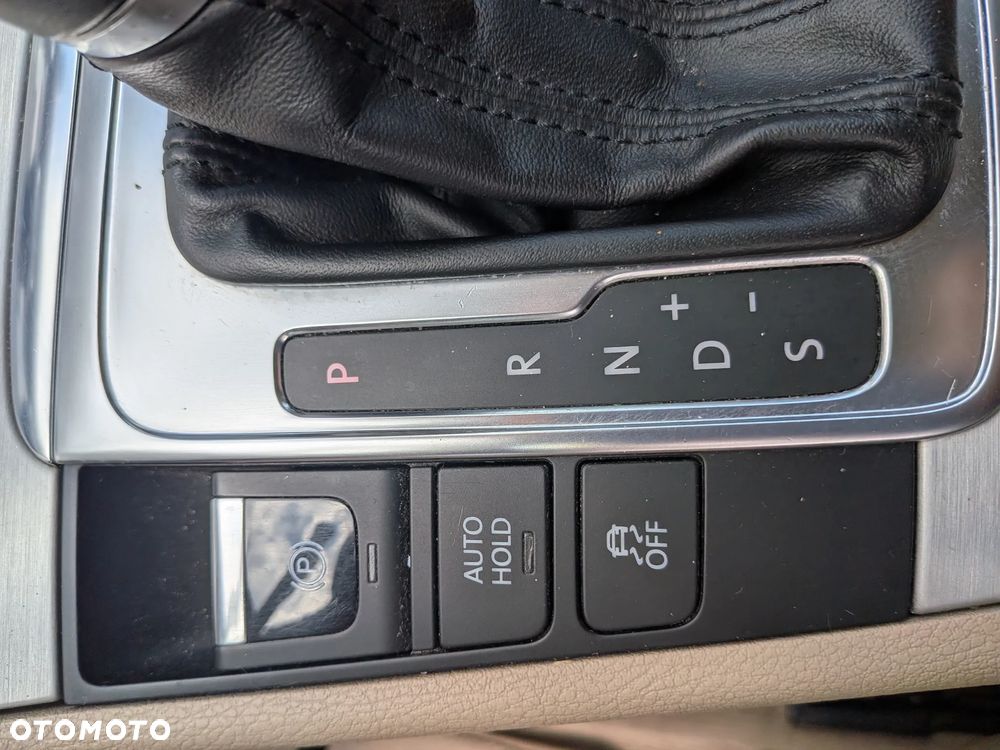 Volkswagen Passat 1.4 TSI DSG Highline - 35