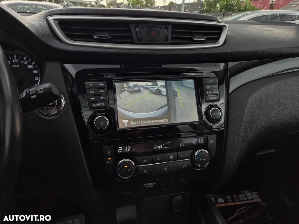 Nissan Qashqai 1.5 DCI Start/Stop Tekna - 28