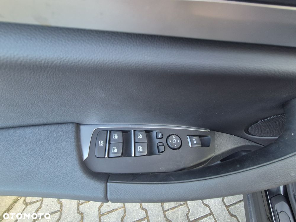 BMW X3 xDrive20d mHEV - 17