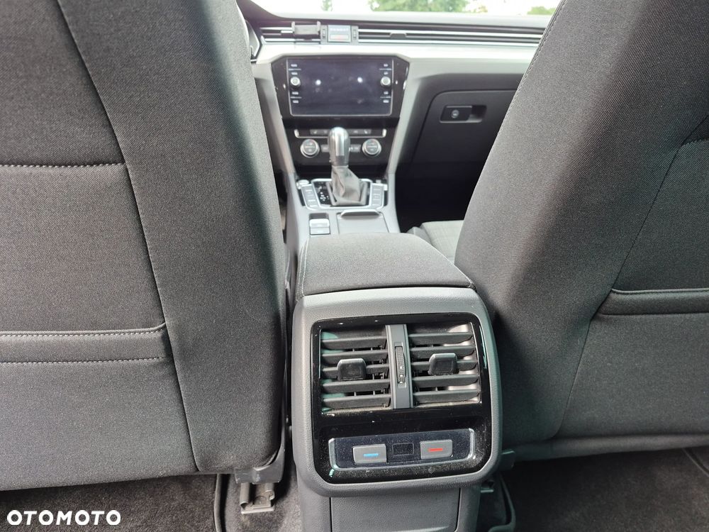 Volkswagen Passat Variant 2.0 TDI BMT Comfortline DSG - 12