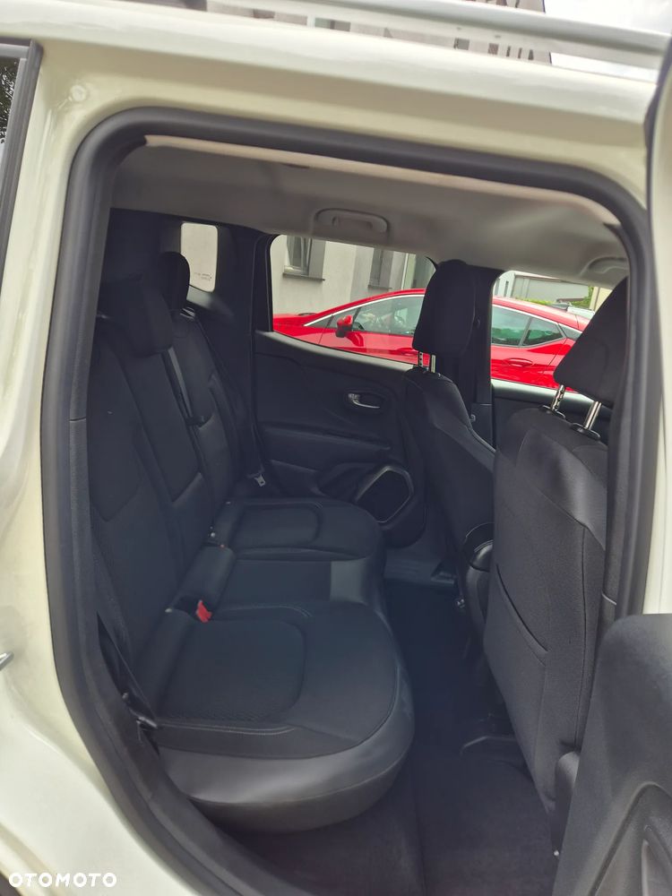 Jeep Renegade 1.4 MultiAir Limited - 9