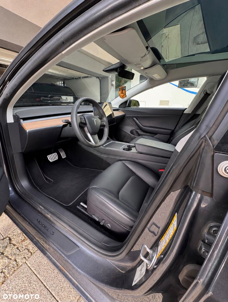 Tesla Model 3 Performance AWD - 3