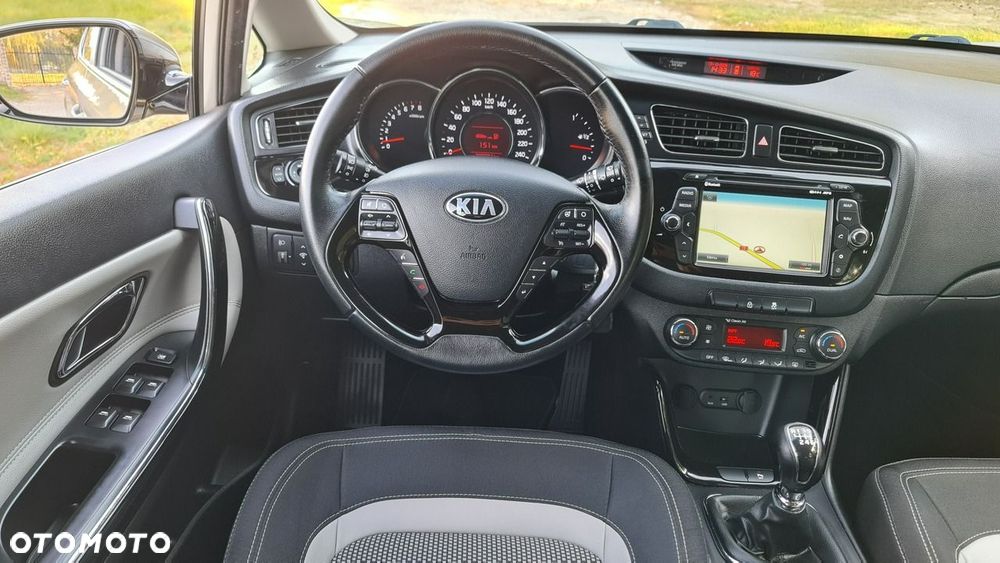 Kia Ceed 1.6 GDI XL - 15