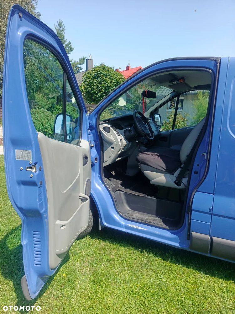 Renault Trafic - 6