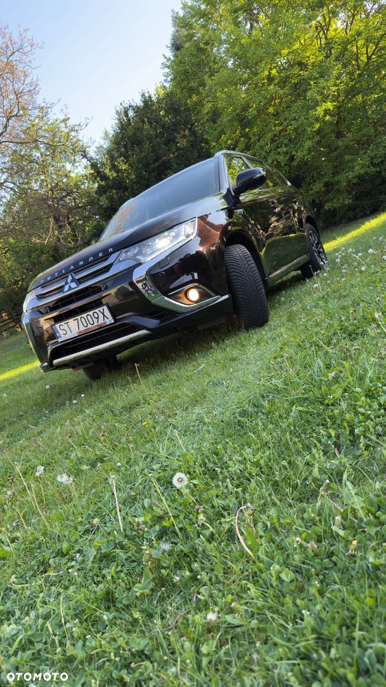 Mitsubishi Outlander 2.0 4WD - 2