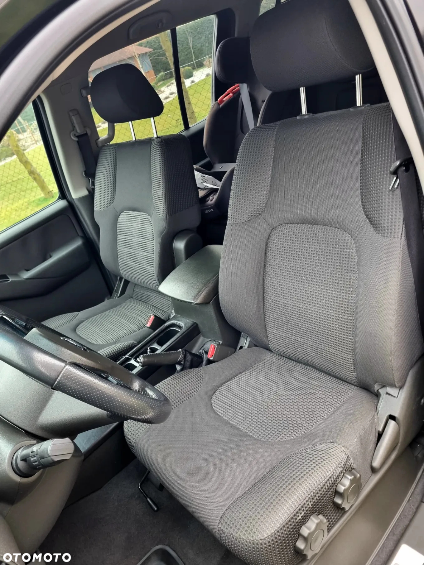 Nissan Pathfinder - 8