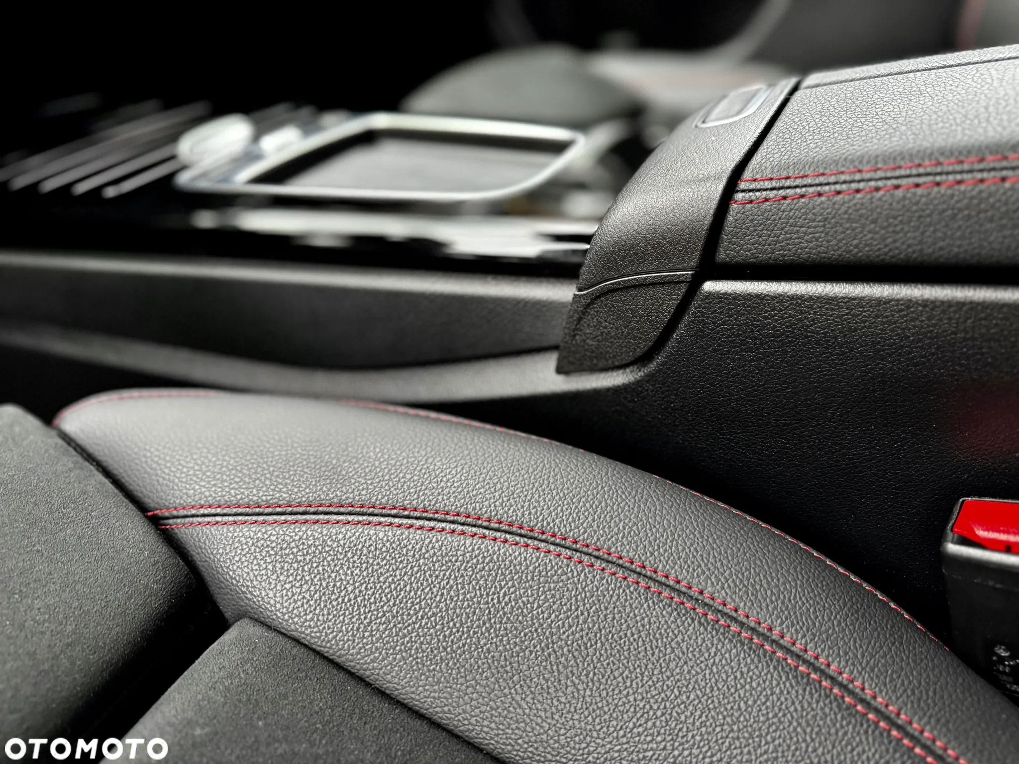 Mercedes-Benz CLA 200 AMG Line 7G-DCT - 30