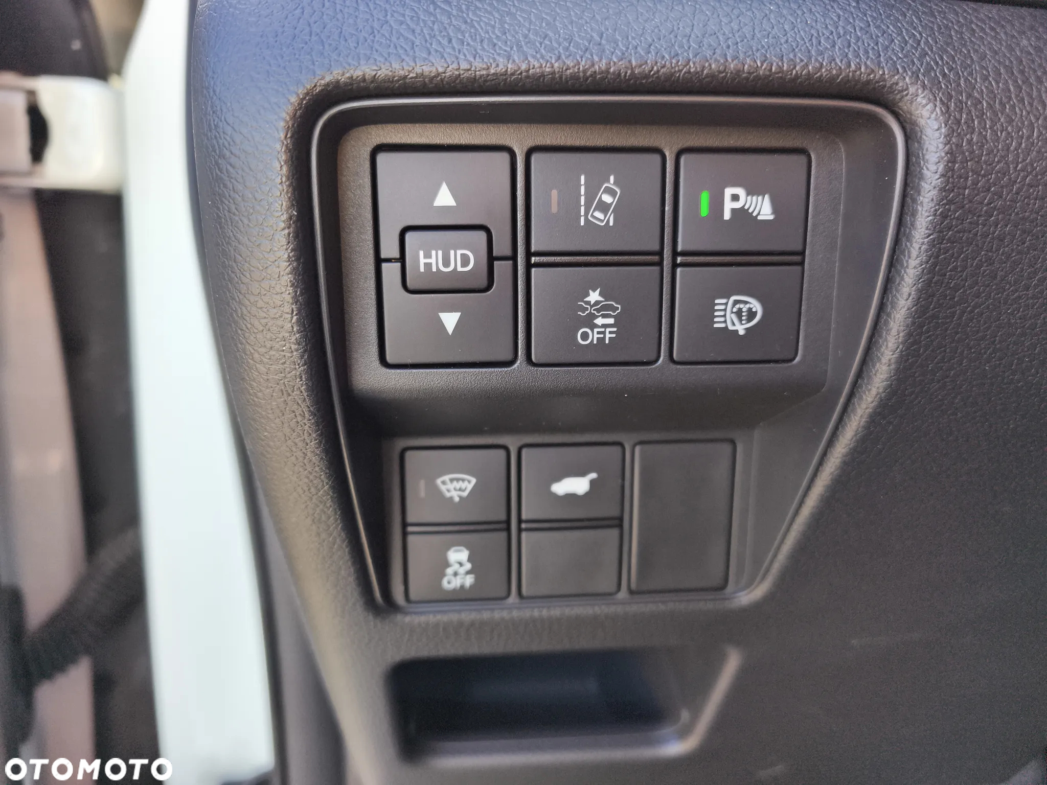Honda CR-V 1.5 Executive (Honda Connect+) CVT - 25