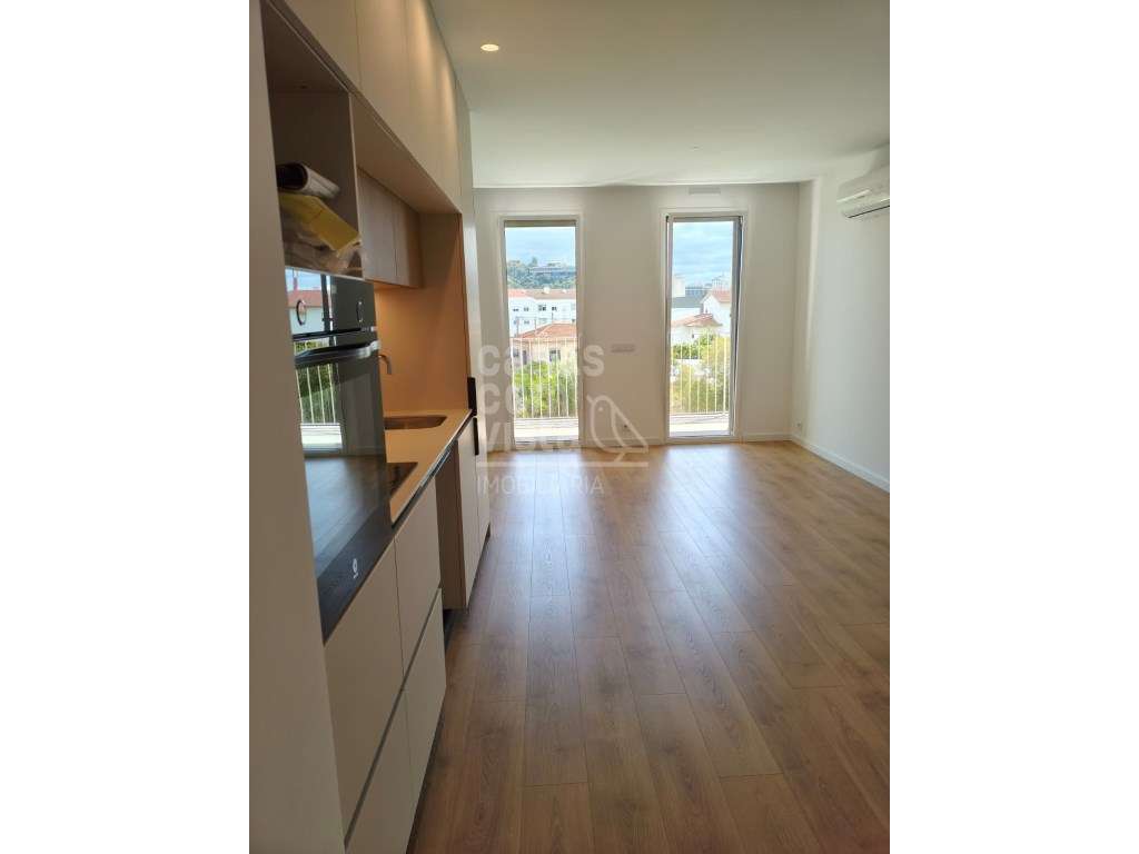 Apartamento T1 para arrendar em Santa Clara no empreendimento Almaluz - Grande imagem: 3/18
