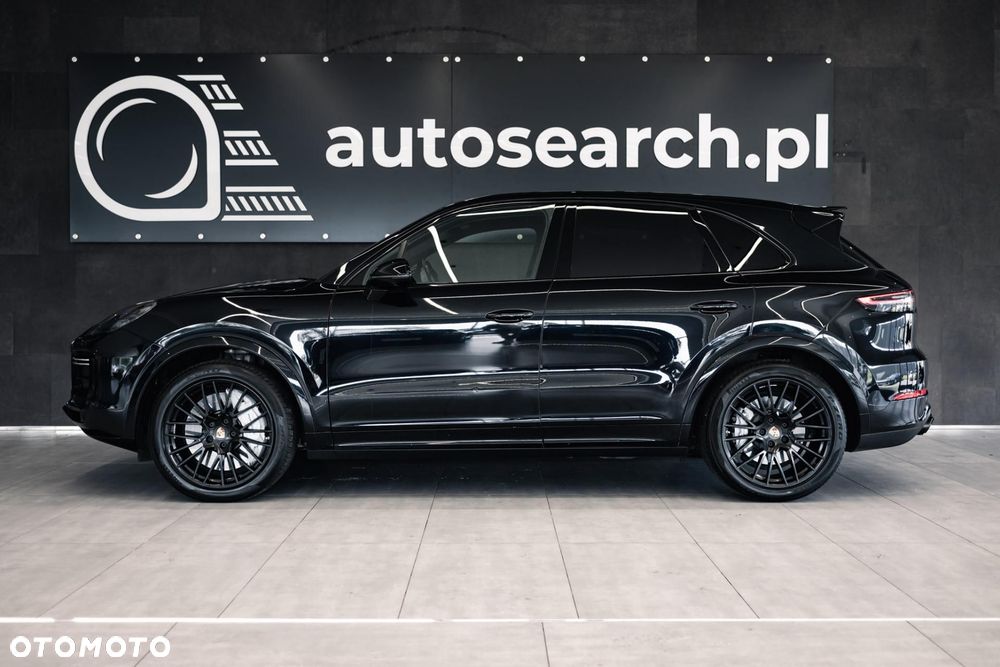 Porsche Cayenne Turbo - 8
