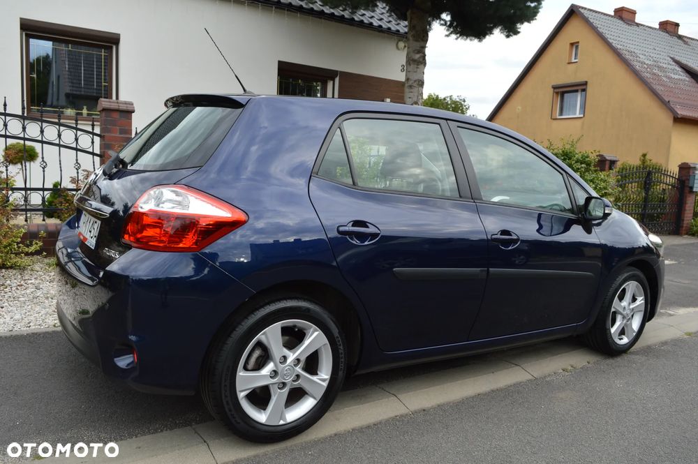 Toyota Auris - 5