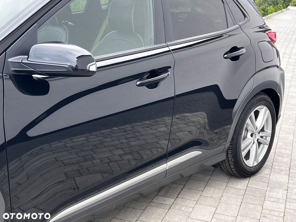 Hyundai Kona 1.6 T-GDI DCT 4WD Unique - 17