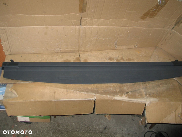 Roleta bagaznika vw T5 T6 mulitivan caravelle 7E5867773